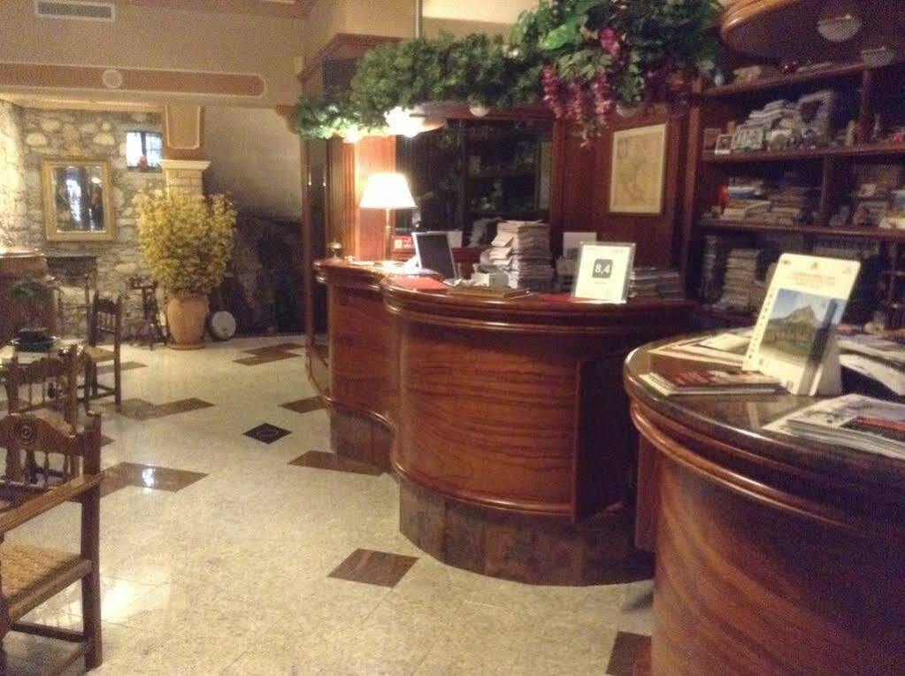 Hotel Saini With Air Conditioning Стреза Экстерьер фото